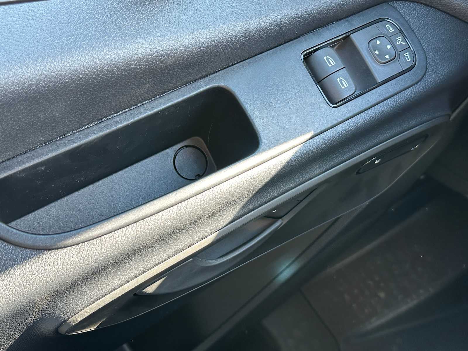 2026 Mercedes-Benz Sprinter 2500 Standard Roof I4 Diesel HO 144 AWD