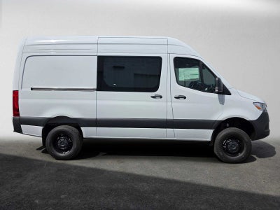 2026 Mercedes-Benz Sprinter 2500 Standard Roof I4 Diesel HO 144 AWD