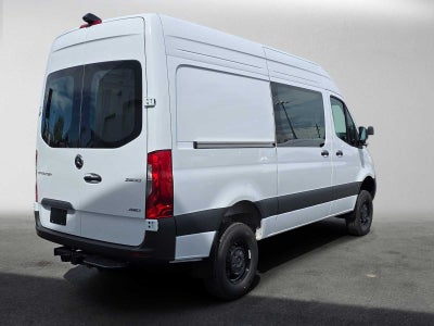 2026 Mercedes-Benz Sprinter 2500 Standard Roof I4 Diesel HO 144 AWD