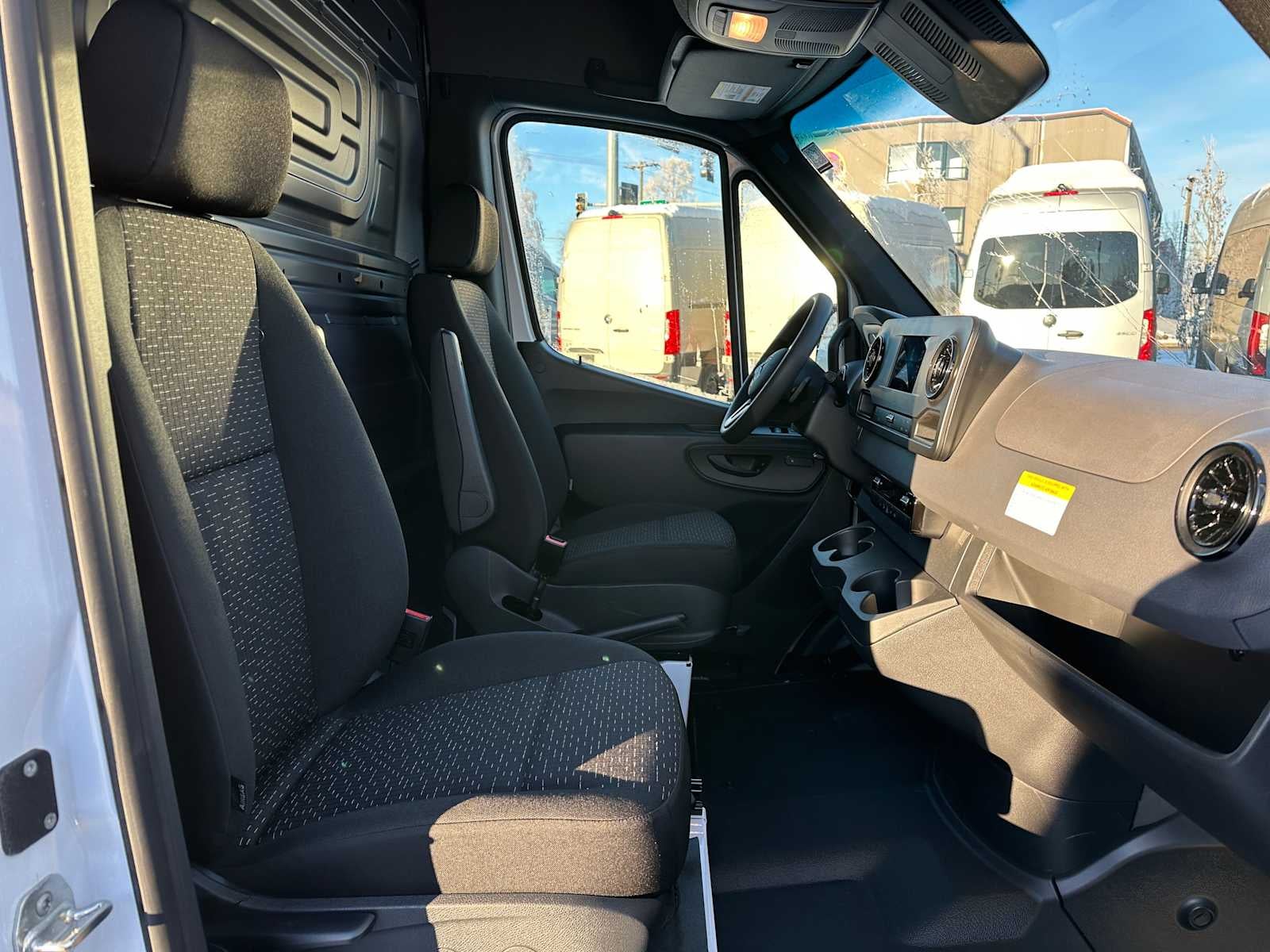 2024 Mercedes-Benz Sprinter 2500 High Roof I4 Diesel HO 170" RWD