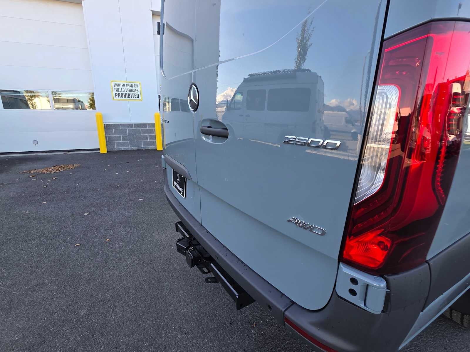 2026 Mercedes-Benz Sprinter Cargo 2500 High Roof I4 Diesel HO 170 AWD