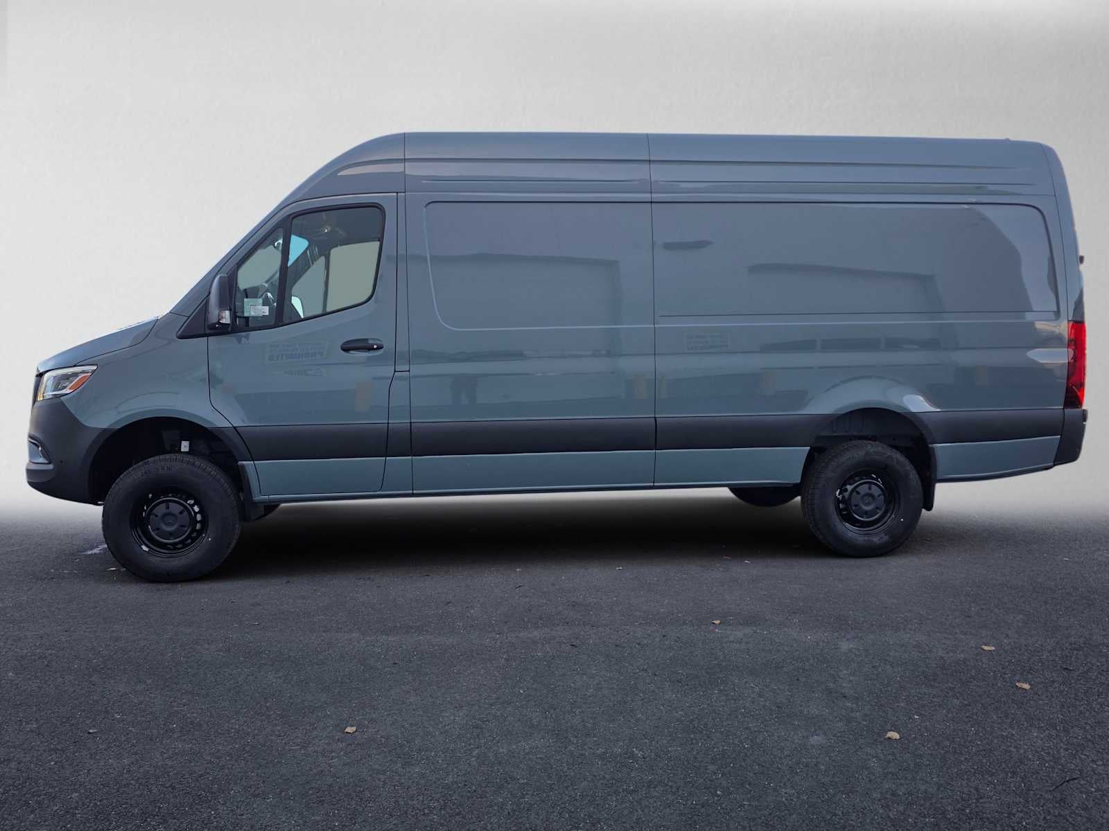 2026 Mercedes-Benz Sprinter Cargo 2500 High Roof I4 Diesel HO 170 AWD