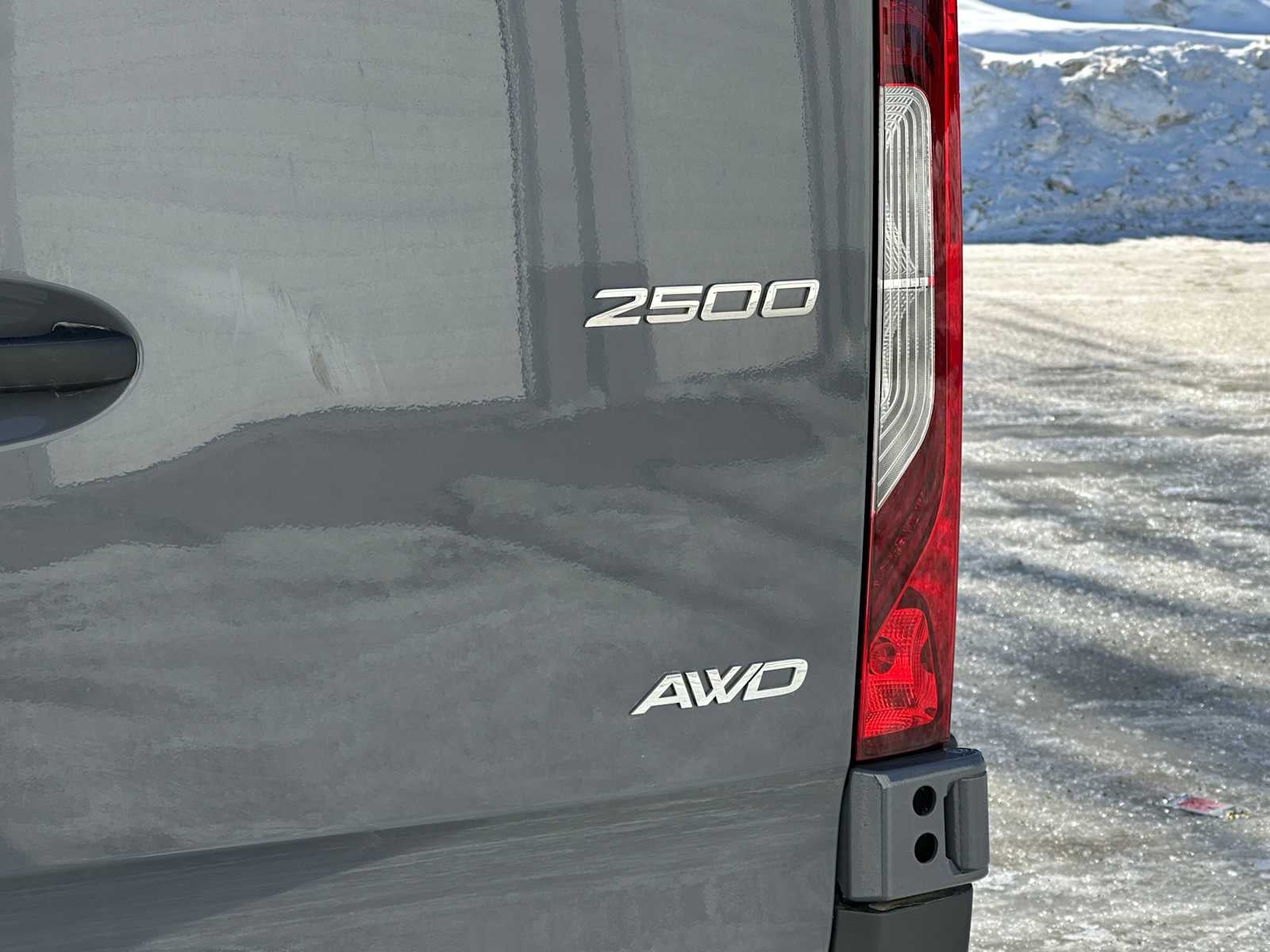 2026 Mercedes-Benz Sprinter 2500 High Roof I4 Diesel HO 170 AWD