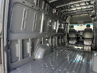 2026 Mercedes-Benz Sprinter 2500 High Roof I4 Diesel HO 170 AWD