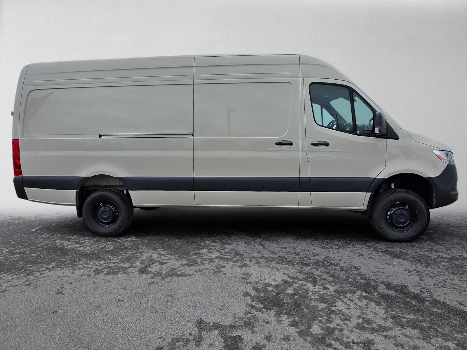 2025 Mercedes-Benz Sprinter Cargo Van 2500 High Roof I4 Diesel HO 170 AWD