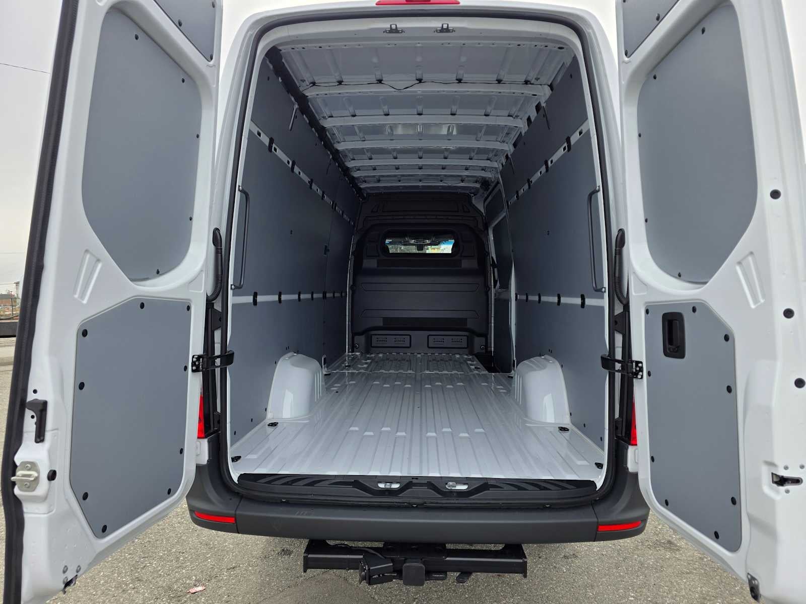 2026 Mercedes-Benz Sprinter 2500 High Roof I4 Diesel HO 170 AWD