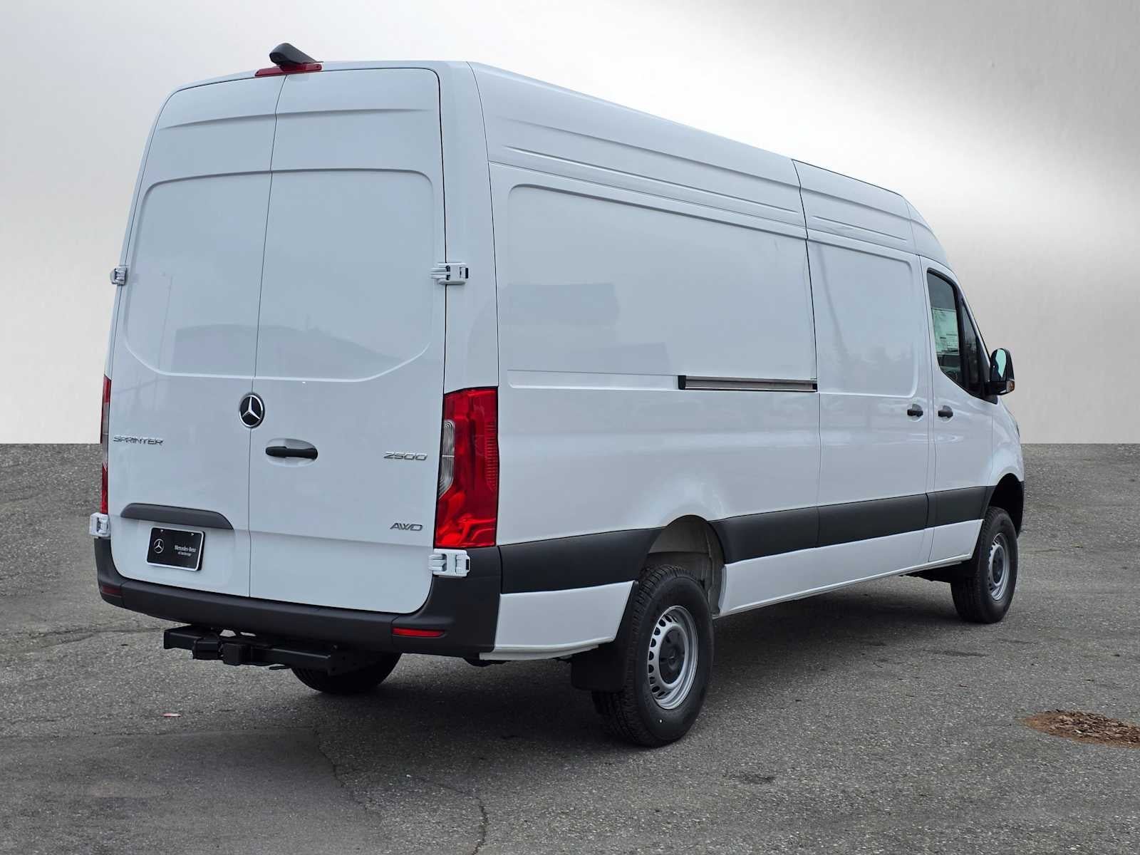 2026 Mercedes-Benz Sprinter 2500 High Roof I4 Diesel HO 170 AWD