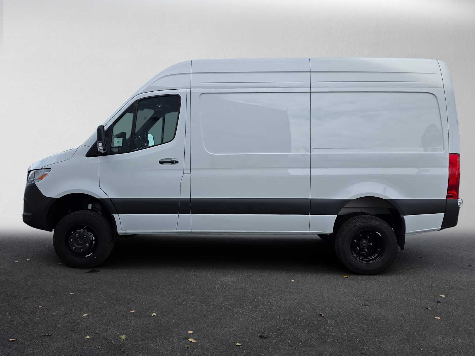2026 Mercedes-Benz Sprinter Cargo 3500XD Standard Roof I4 Diesel HO 144 AWD