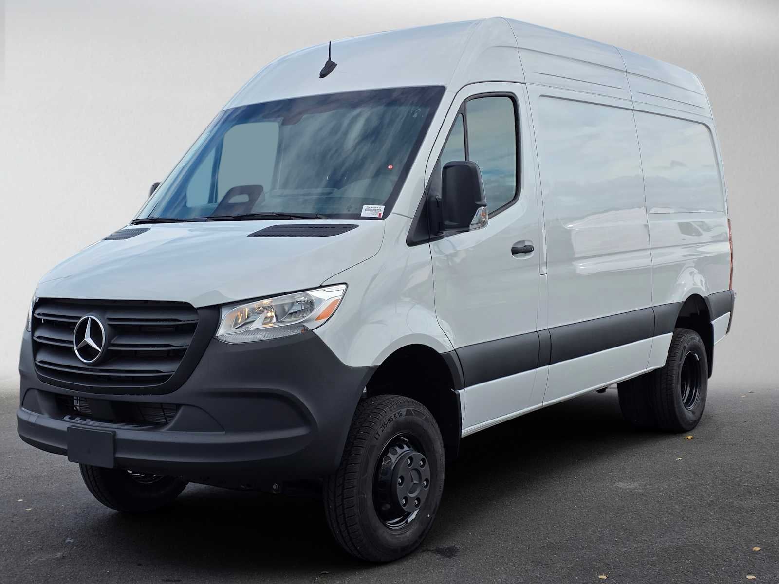 2026 Mercedes-Benz Sprinter Cargo 3500XD Standard Roof I4 Diesel HO 144 AWD