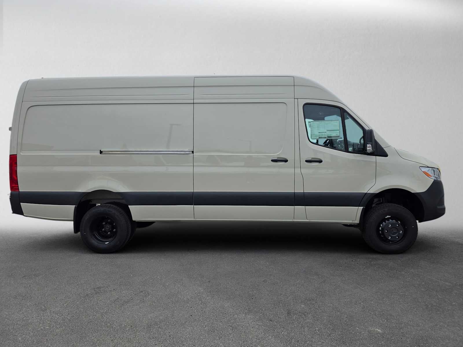 2026 Mercedes-Benz Sprinter Cargo Van 3500XD High Roof I4 Diesel HO 170 AWD