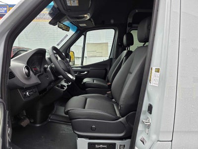2026 Mercedes-Benz Sprinter Passenger 2500 Standard Roof I4 Diesel HO 144 AWD