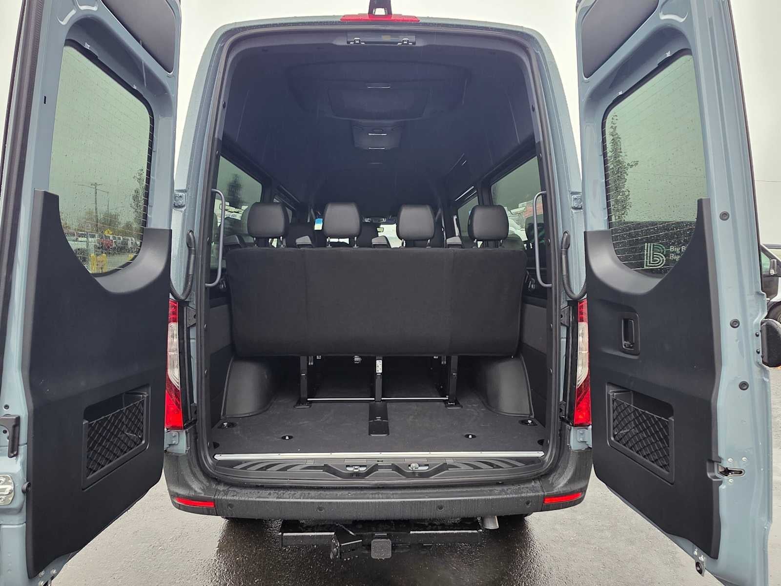2026 Mercedes-Benz Sprinter Passenger 2500 Standard Roof I4 Diesel HO 144 AWD