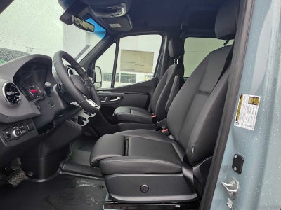 2026 Mercedes-Benz Sprinter Passenger 2500 Standard Roof I4 Diesel HO 144 AWD