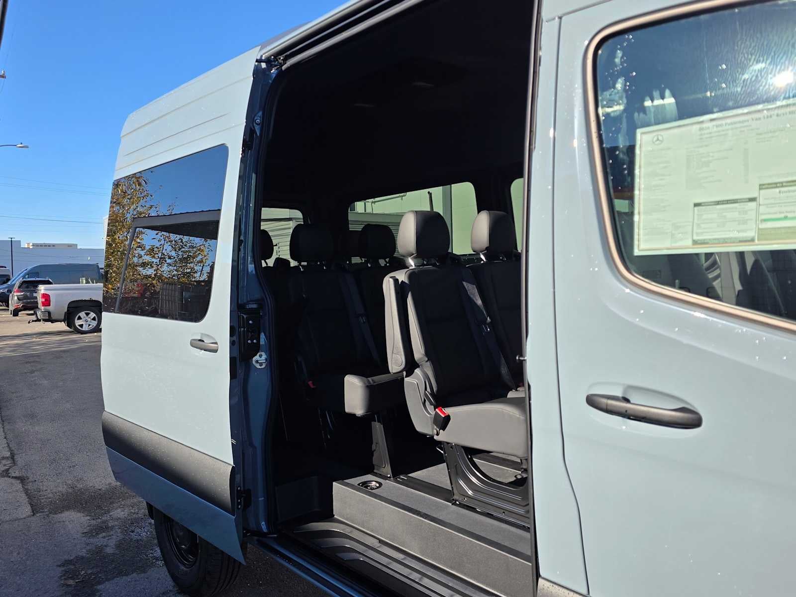 2026 Mercedes-Benz Sprinter Passenger 2500 Standard Roof I4 Diesel HO 144 AWD