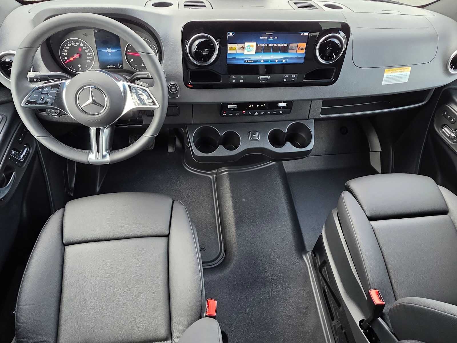 2026 Mercedes-Benz Sprinter Passenger 2500 Standard Roof I4 Diesel HO 144 AWD