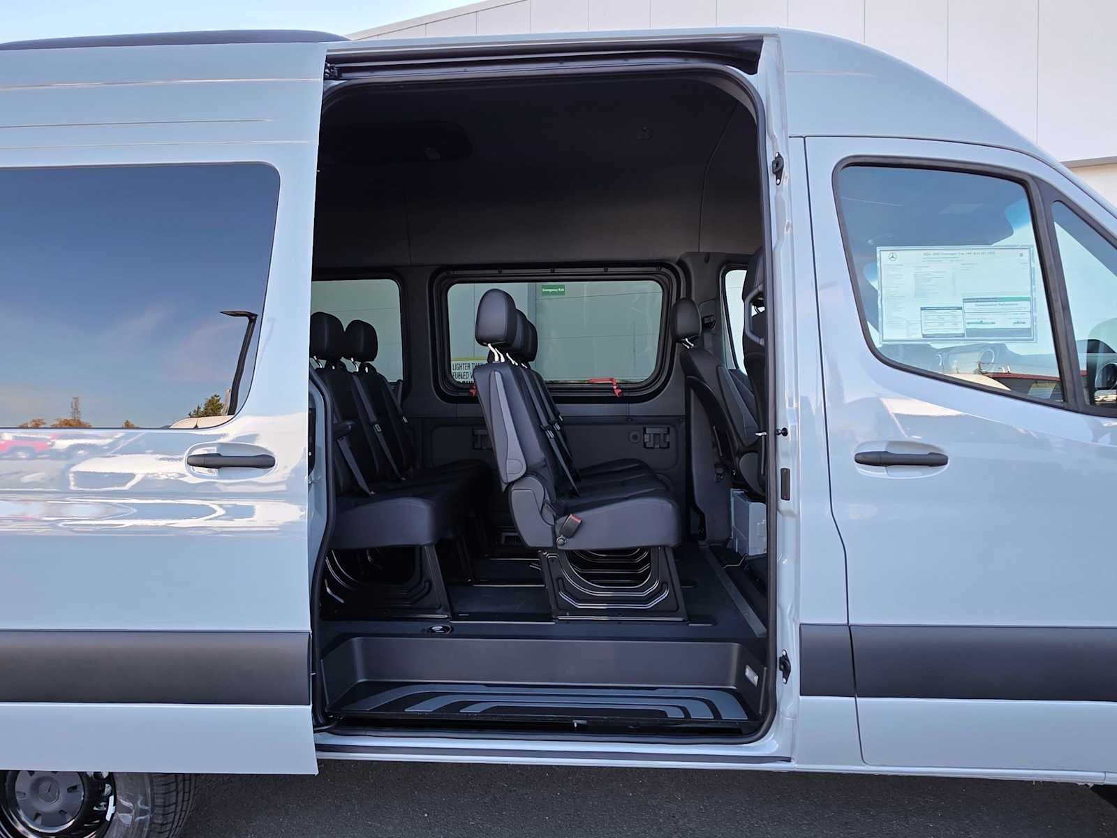 2026 Mercedes-Benz Sprinter Passenger 2500 Standard Roof I4 Diesel HO 144 AWD