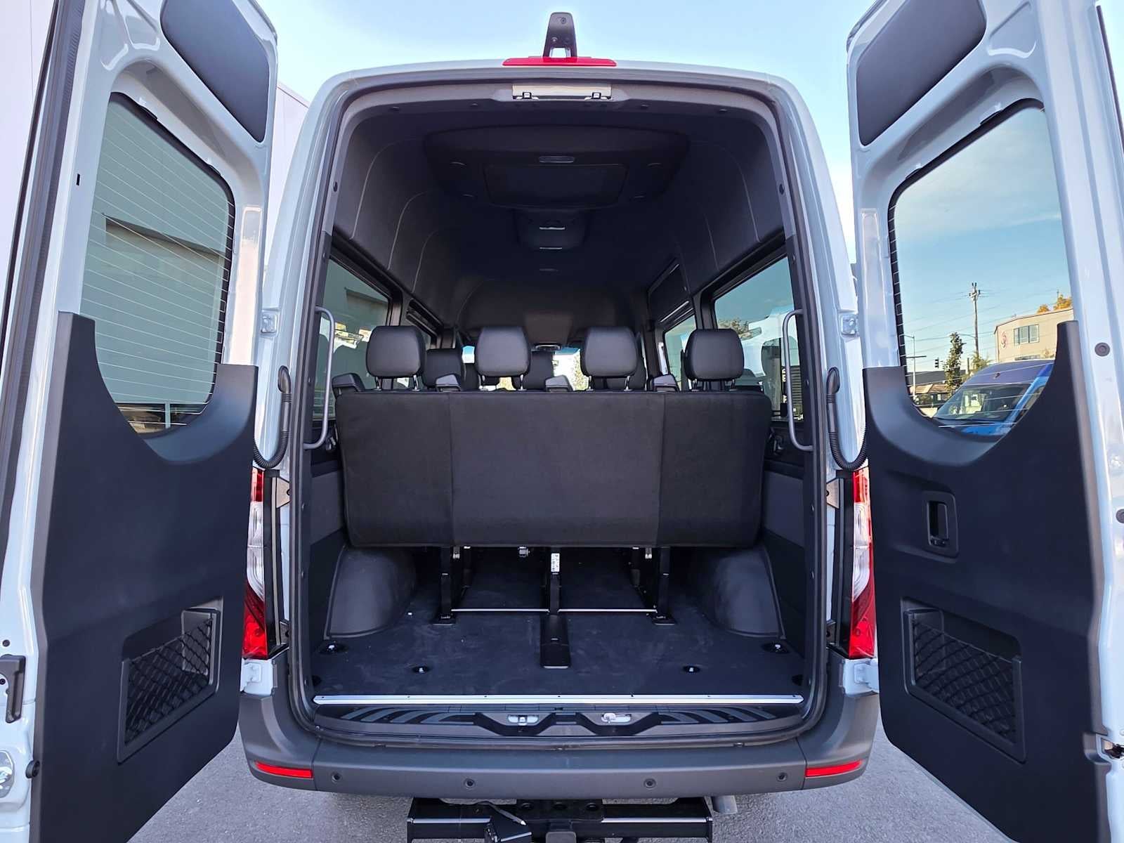 2026 Mercedes-Benz Sprinter Passenger 2500 Standard Roof I4 Diesel HO 144 AWD