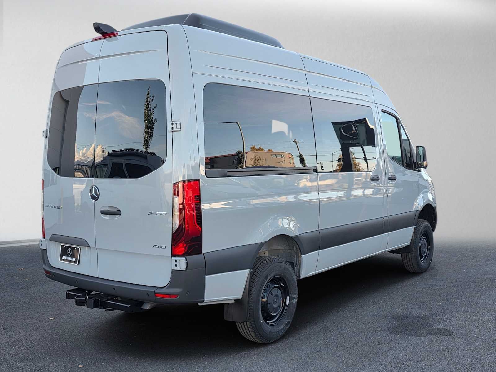 2026 Mercedes-Benz Sprinter Passenger 2500 Standard Roof I4 Diesel HO 144 AWD