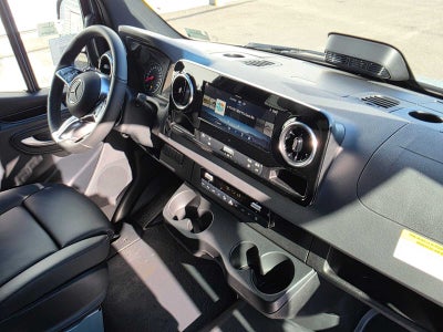 2026 Mercedes-Benz Sprinter Passenger 2500 Standard Roof I4 Diesel HO 144 AWD