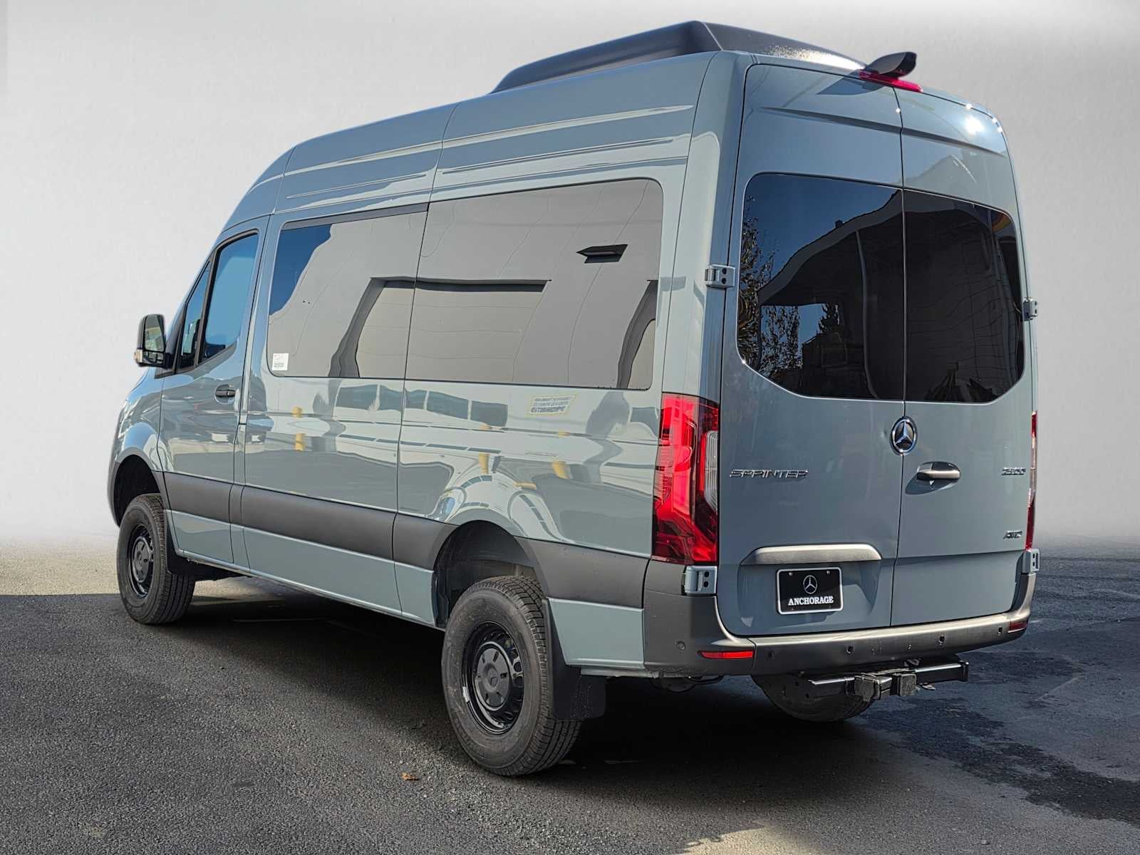 2026 Mercedes-Benz Sprinter Passenger 2500 Standard Roof I4 Diesel HO 144 AWD