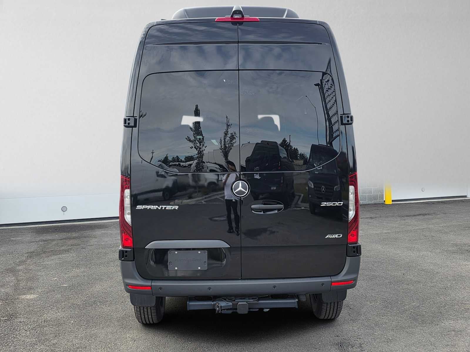 2026 Mercedes-Benz Sprinter Passenger Van 2500 Standard Roof I4 Diesel HO 144 AWD