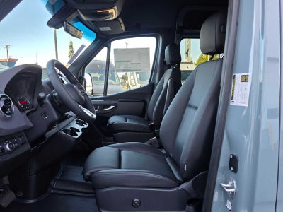 2026 Mercedes-Benz Sprinter Passenger 2500 Standard Roof I4 Diesel HO 144 AWD