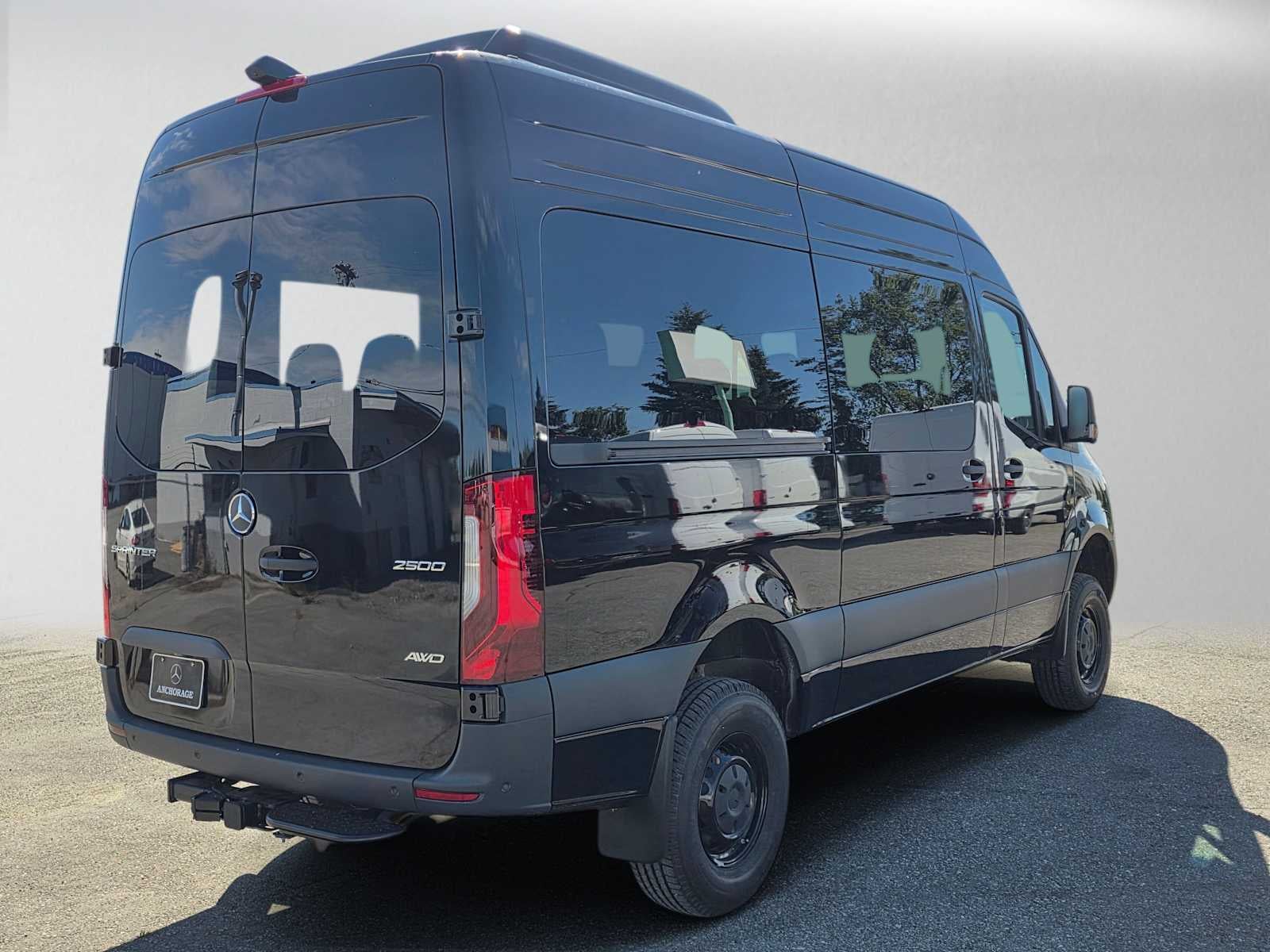 2026 Mercedes-Benz Sprinter Passenger Van 2500 Standard Roof I4 Diesel HO 144 AWD