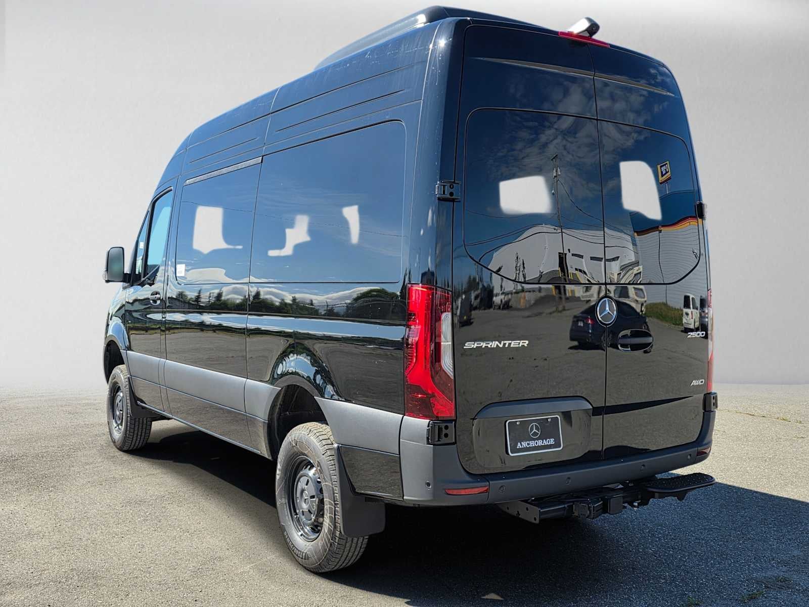 2026 Mercedes-Benz Sprinter Passenger Van 2500 Standard Roof I4 Diesel HO 144 AWD