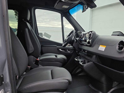 2026 Mercedes-Benz Sprinter Passenger Van 2500 Standard Roof I4 Diesel HO 144 AWD