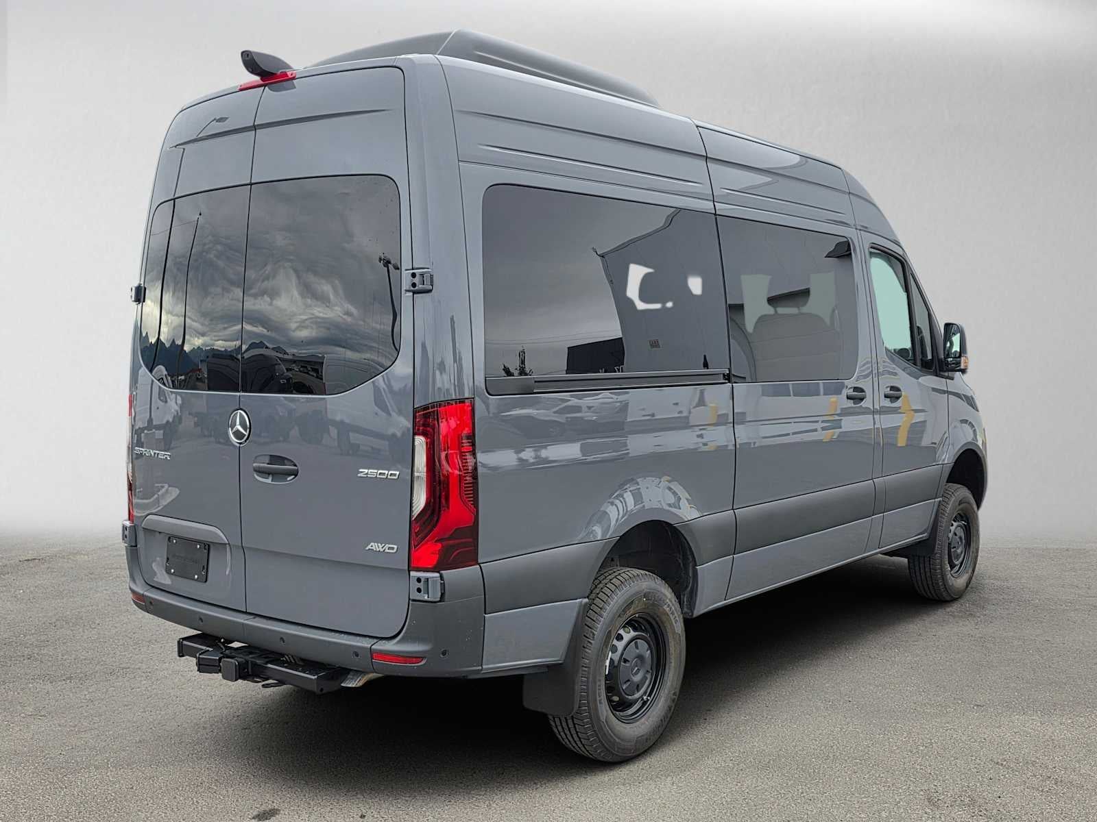 2026 Mercedes-Benz Sprinter Passenger Van 2500 Standard Roof I4 Diesel HO 144 AWD