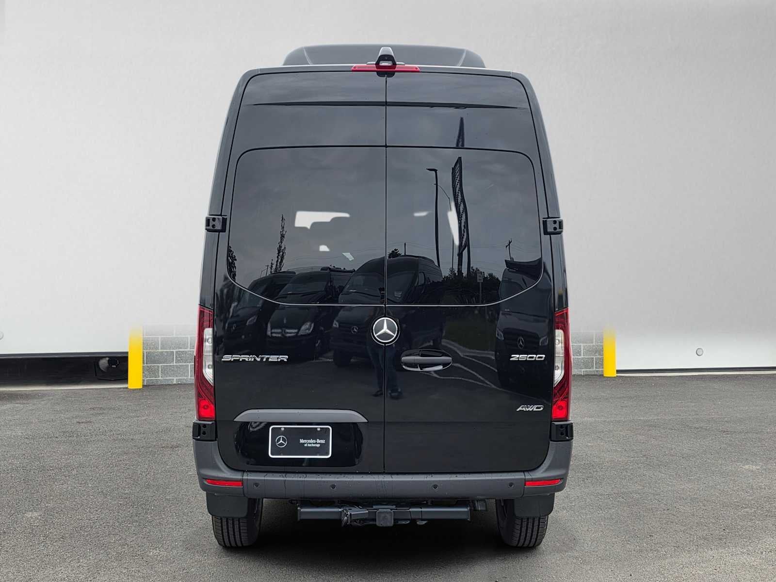 2026 Mercedes-Benz Sprinter Passenger Van 2500 Standard Roof I4 Diesel HO 144 AWD