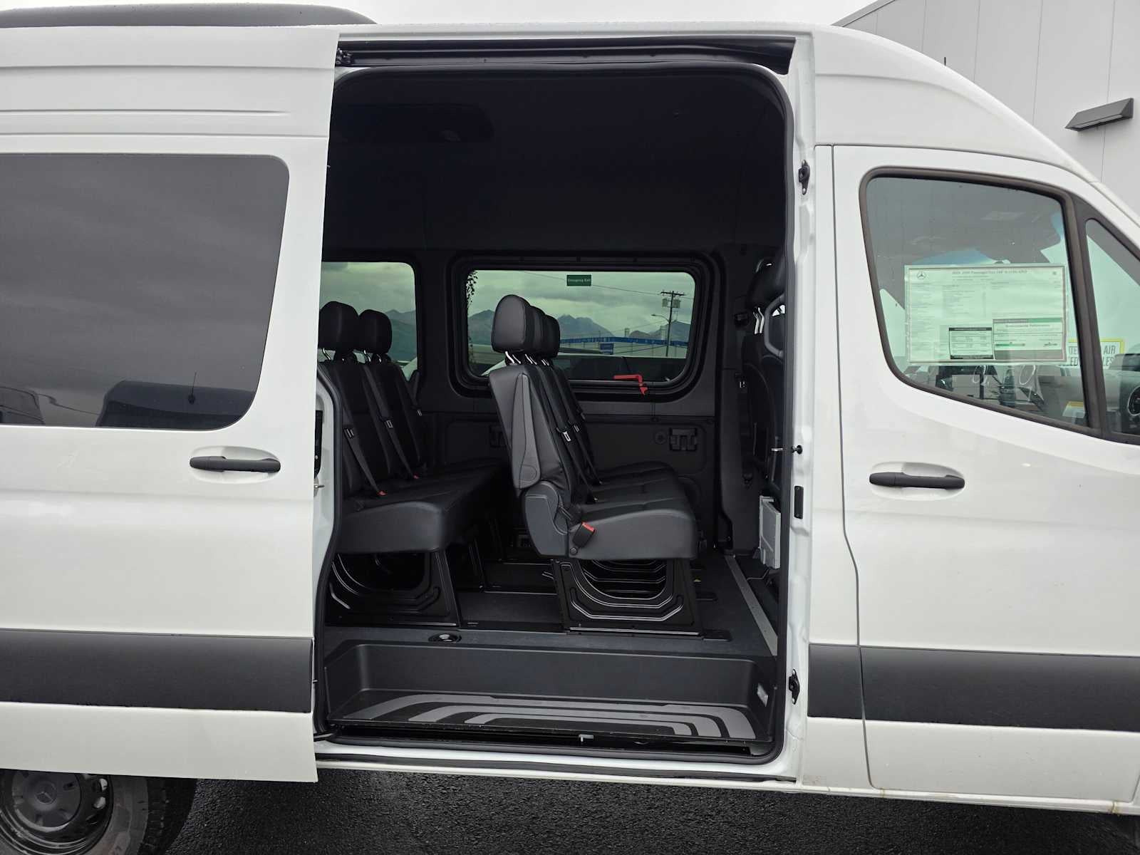 2026 Mercedes-Benz Sprinter Passenger 2500 Standard Roof I4 Diesel HO 144 AWD