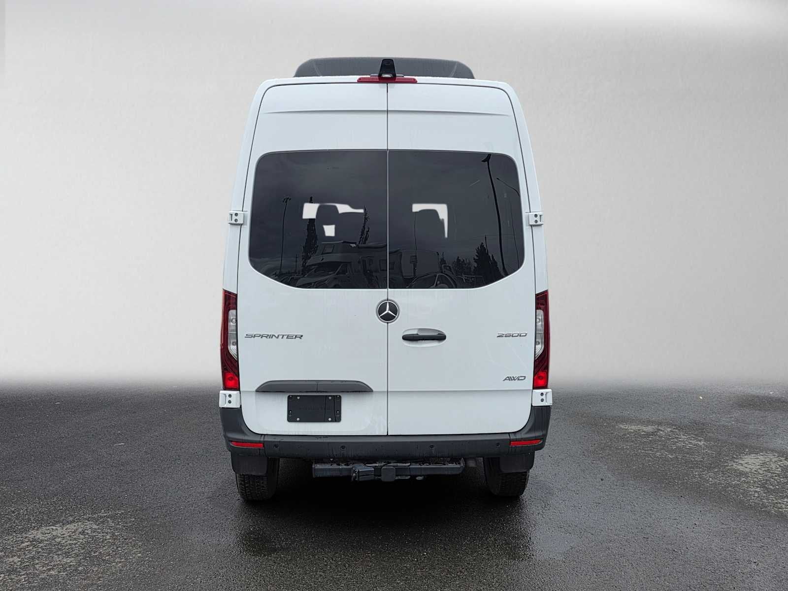 2026 Mercedes-Benz Sprinter Passenger 2500 Standard Roof I4 Diesel HO 144 AWD