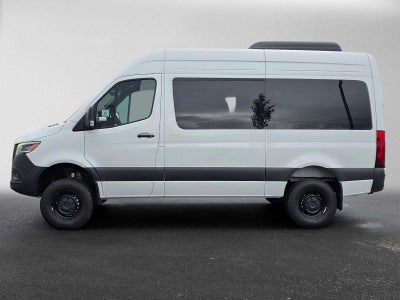 2026 Mercedes-Benz Sprinter Passenger 2500 Standard Roof I4 Diesel HO 144 AWD