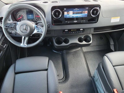 2026 Mercedes-Benz Sprinter Passenger 2500 Standard Roof I4 Diesel HO 144 AWD