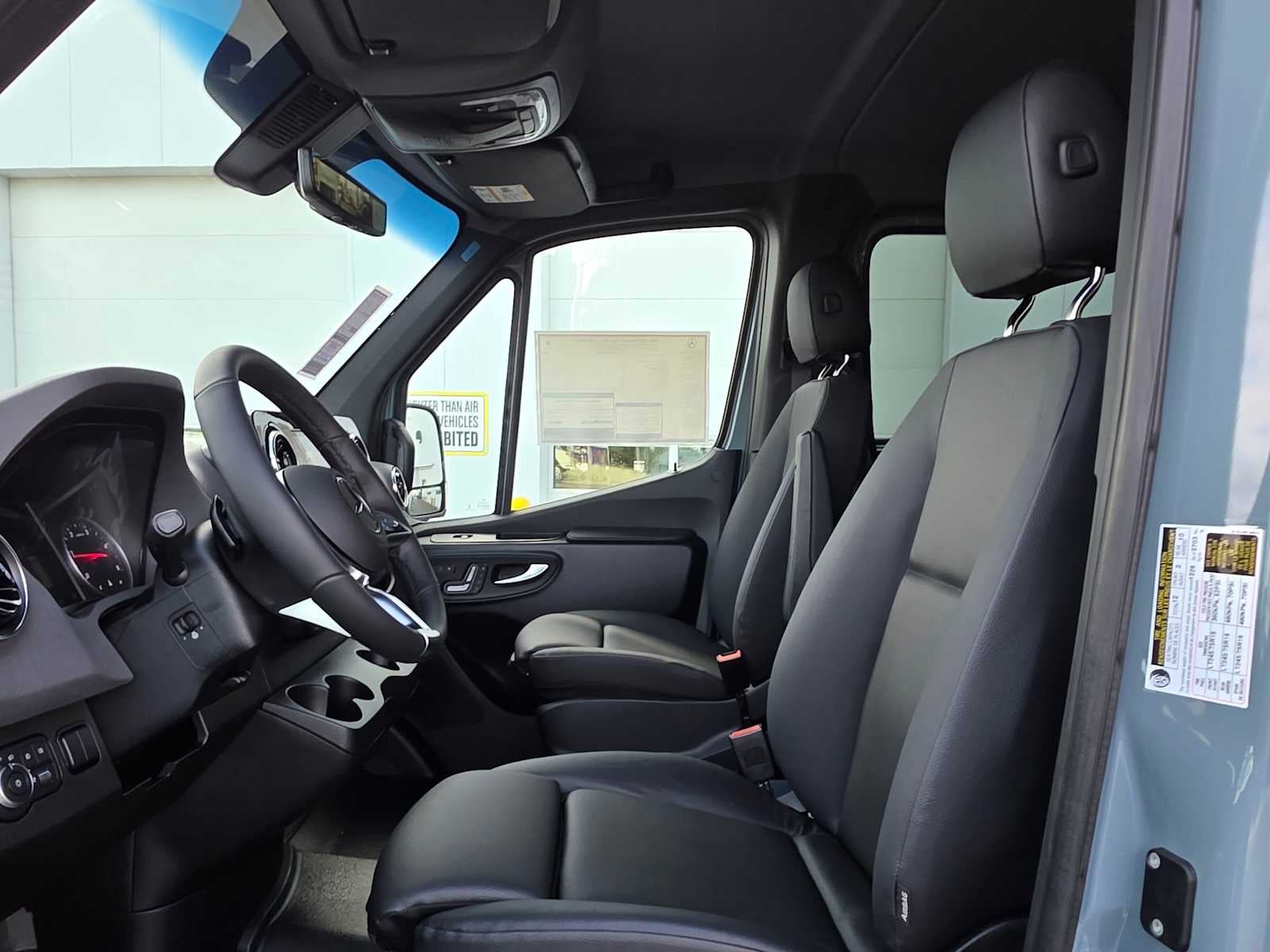 2026 Mercedes-Benz Sprinter Passenger 2500 Standard Roof I4 Diesel HO 144 AWD
