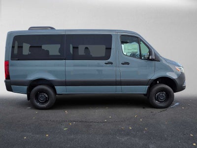 2026 Mercedes-Benz Sprinter Passenger 2500 Standard Roof I4 Diesel HO 144 AWD