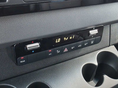 2026 Mercedes-Benz Sprinter Passenger 2500 Standard Roof I4 Diesel HO 144 AWD
