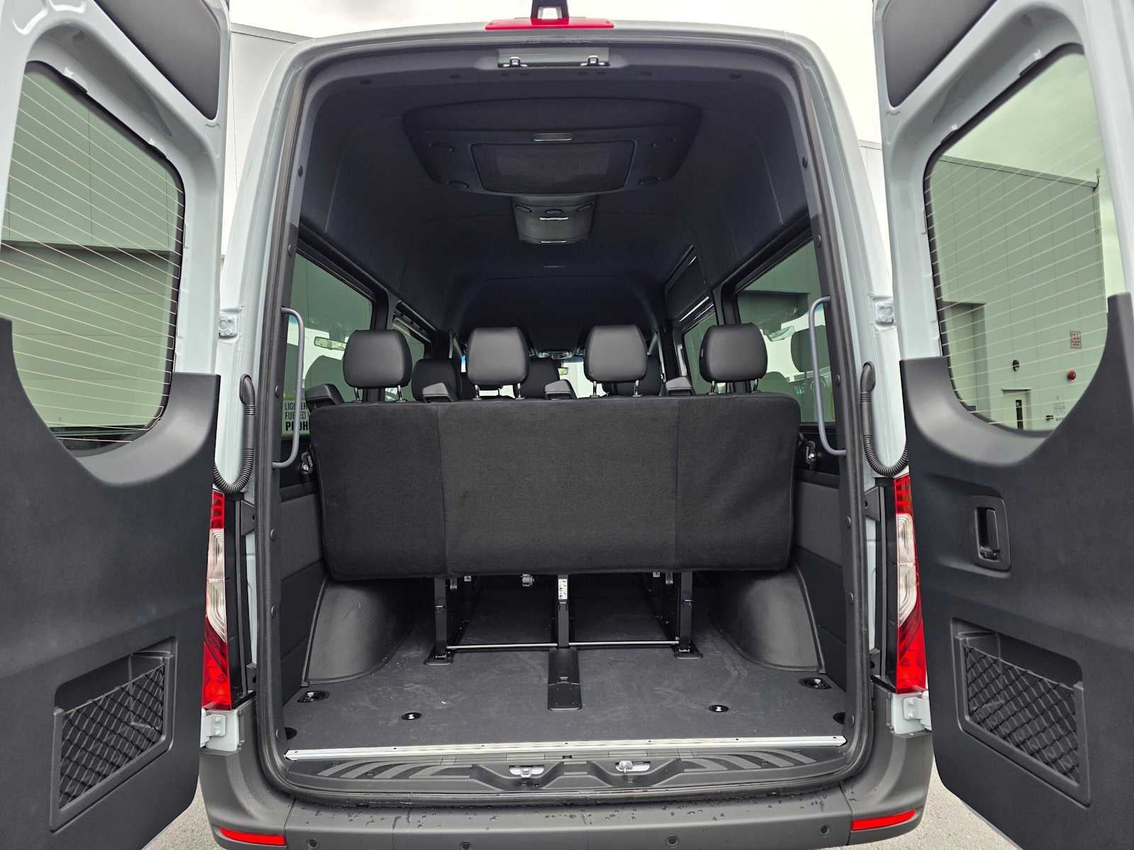 2026 Mercedes-Benz Sprinter Passenger Van 2500 Standard Roof I4 Diesel HO 144 AWD