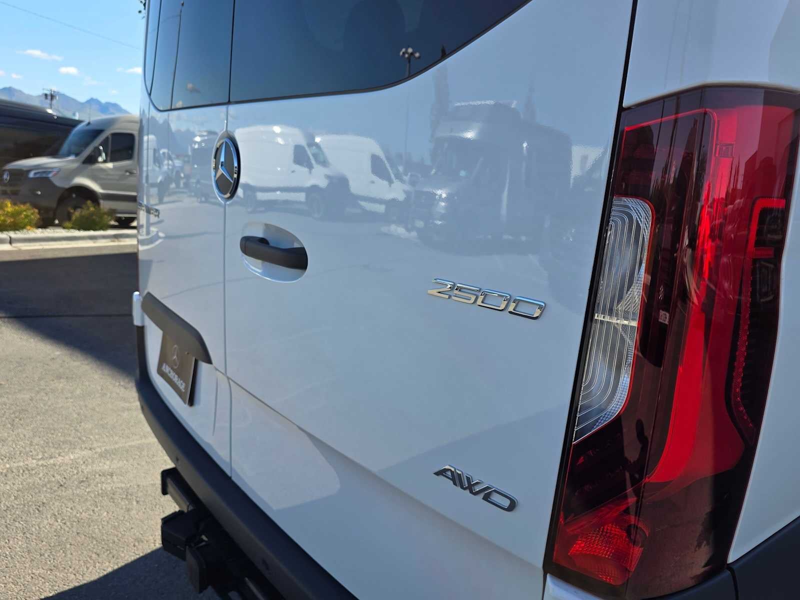2026 Mercedes-Benz Sprinter Passenger 2500 Standard Roof I4 Diesel HO 144 AWD