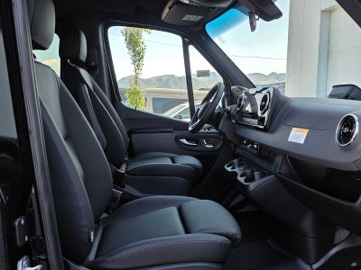 2026 Mercedes-Benz Sprinter Passenger 2500 Standard Roof I4 Diesel HO 144 AWD