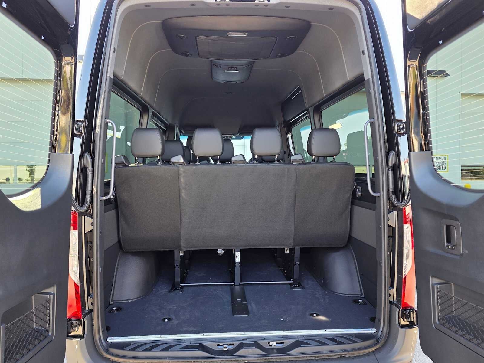 2026 Mercedes-Benz Sprinter Passenger 2500 Standard Roof I4 Diesel HO 144 AWD
