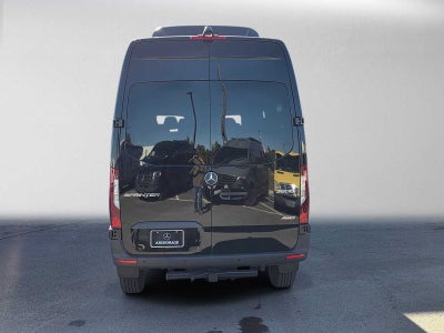 2026 Mercedes-Benz Sprinter Passenger 2500 Standard Roof I4 Diesel HO 144 AWD