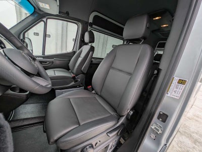 2025 Mercedes-Benz Sprinter 2500 Standard Roof I4 Diesel HO 144" AWD