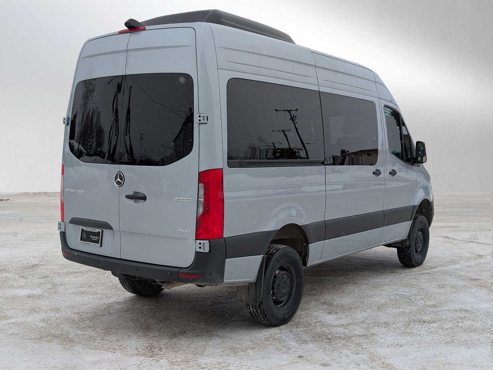 2025 Mercedes-Benz Sprinter 2500 Standard Roof I4 Diesel HO 144" AWD