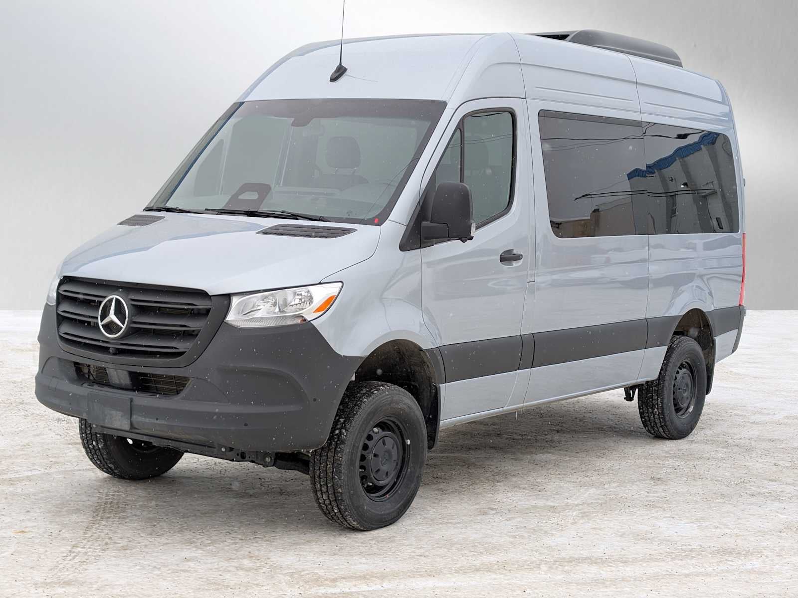 2025 Mercedes-Benz Sprinter 2500 Standard Roof I4 Diesel HO 144" AWD