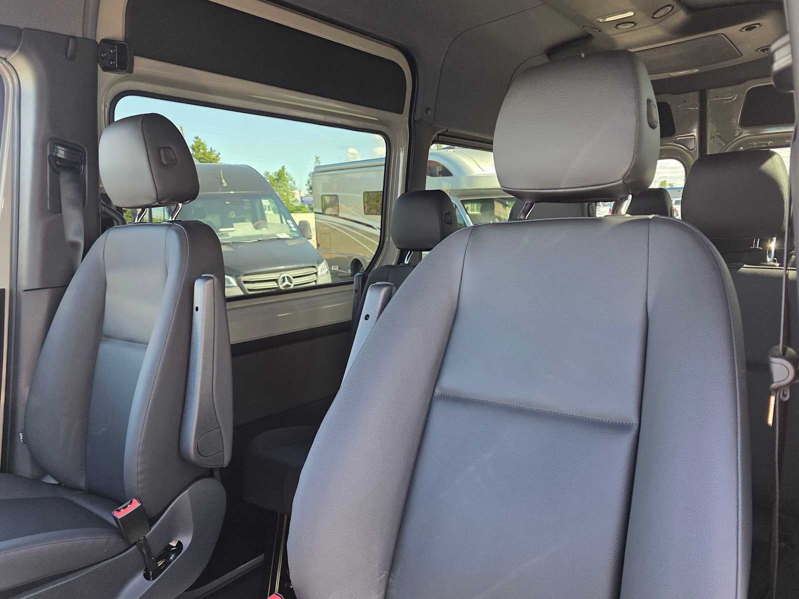 2026 Mercedes-Benz Sprinter Passenger Van 2500 Standard Roof I4 Diesel HO 144 AWD
