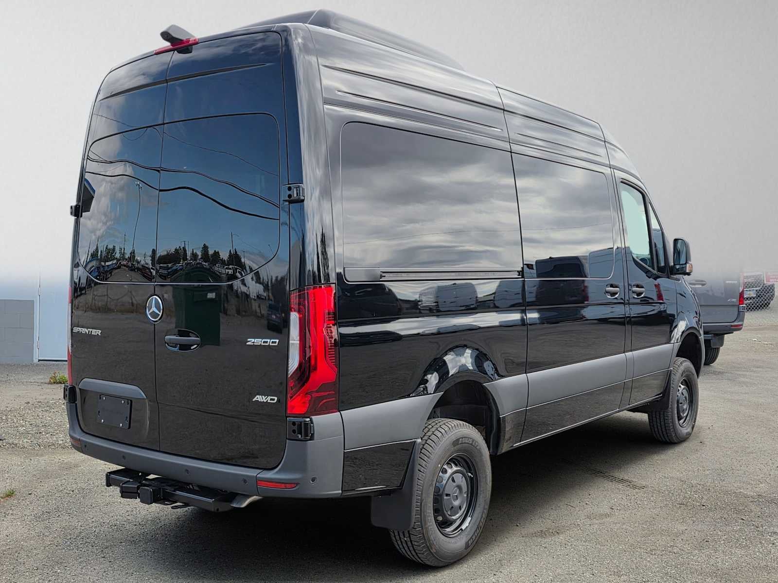 2026 Mercedes-Benz Sprinter Passenger Van 2500 Standard Roof I4 Diesel HO 144 AWD