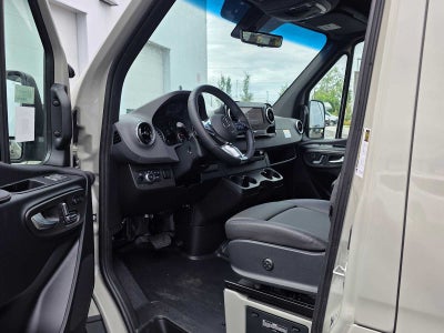 2026 Mercedes-Benz Sprinter Passenger Van 2500 Standard Roof I4 Diesel HO 144 AWD
