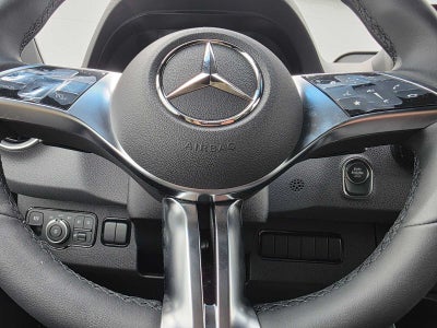 2026 Mercedes-Benz Sprinter Passenger Van 2500 Standard Roof I4 Diesel HO 144 AWD